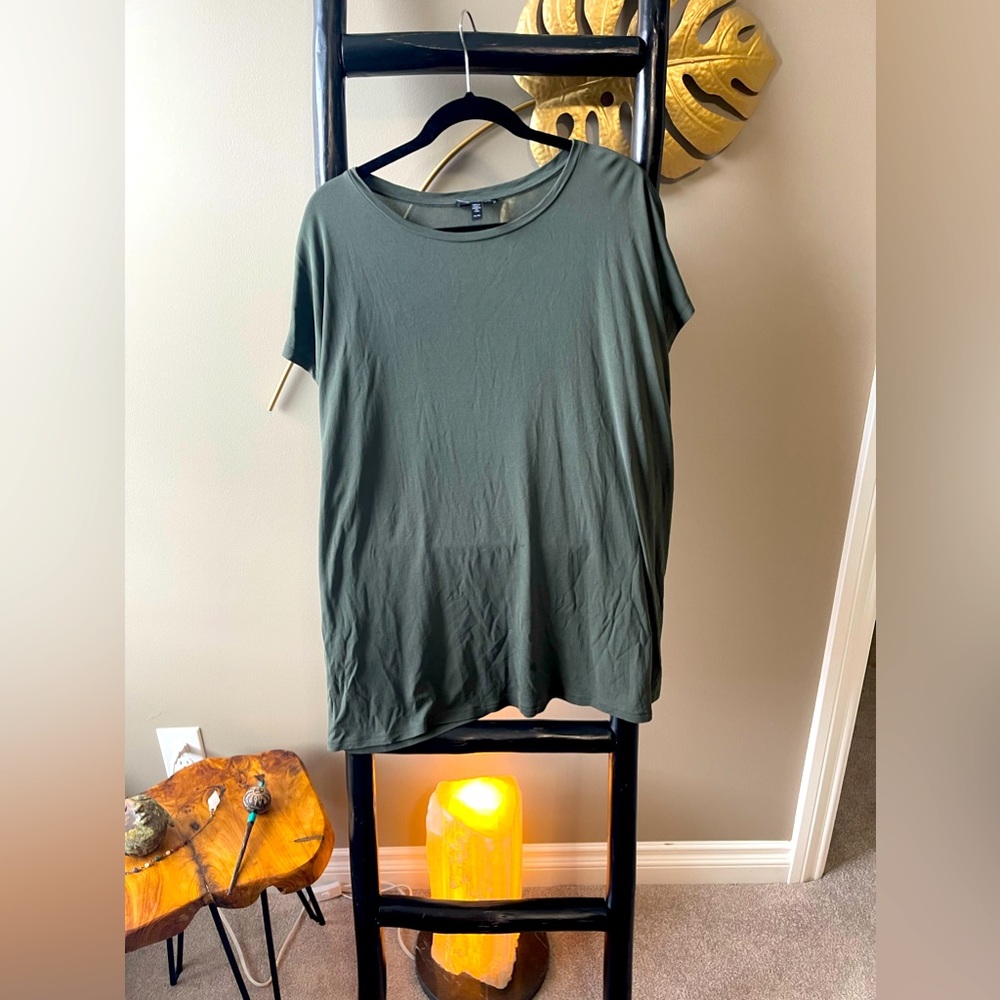 💯 silk Eileen Fisher top